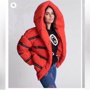 Revolve One Teaspoon Red Addicted Puffer Oversized
Coat/Jacket (Size XS)